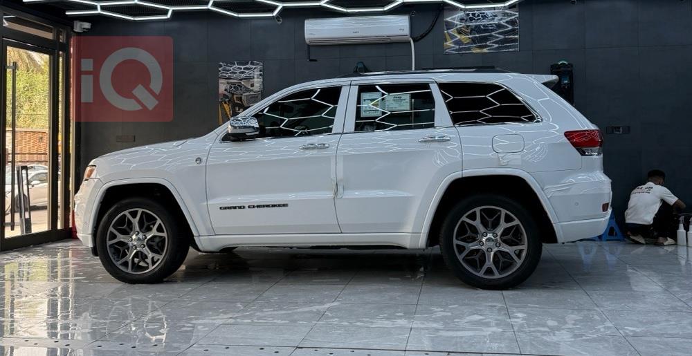 جيب جراند شيروكي